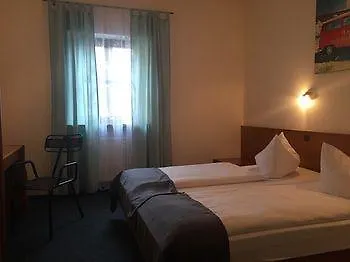 Wandinger Hof 3*